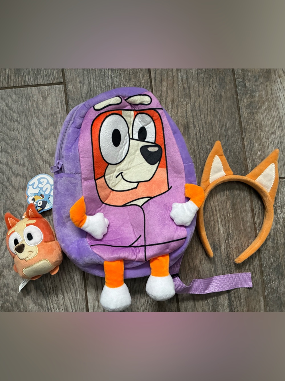 Bluey Bingo Bundle – Granny Bingo Plush Backpack, Ears Headband & Keychain